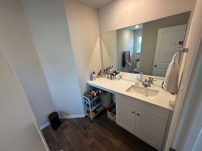 Building Photo - 7323 Perseus Brk