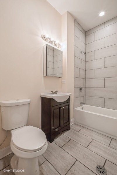 Building Photo - 9101 S Beverly Blvd