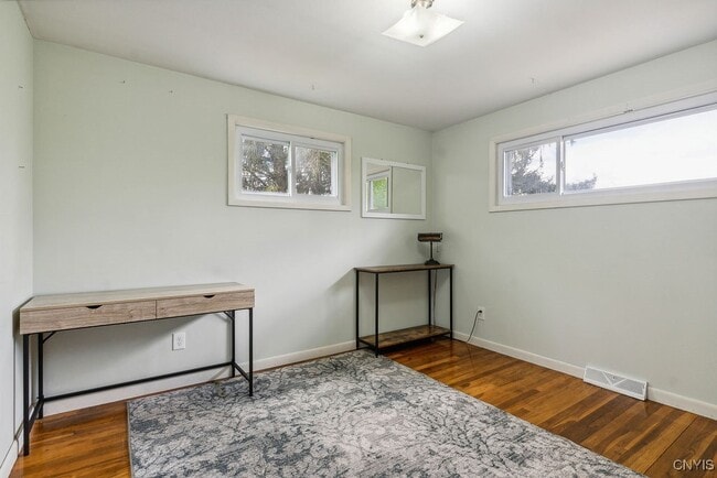 Building Photo - 4319 Coye Rd
