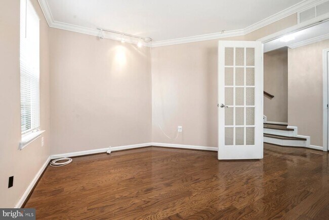 Building Photo - 7855 Port Capital Dr