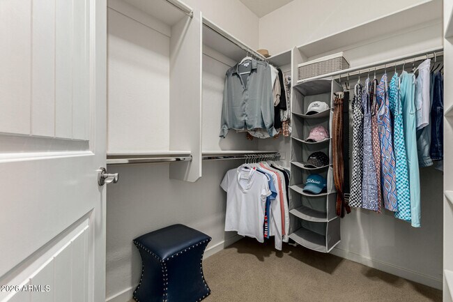 Building Photo - 10260 E White Feather Ln