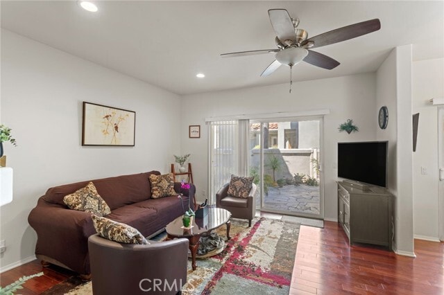 Building Photo - 1 Cartegena