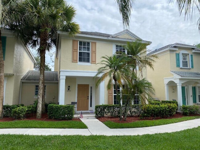 Primary Photo - 10931 Jewel Box Ln