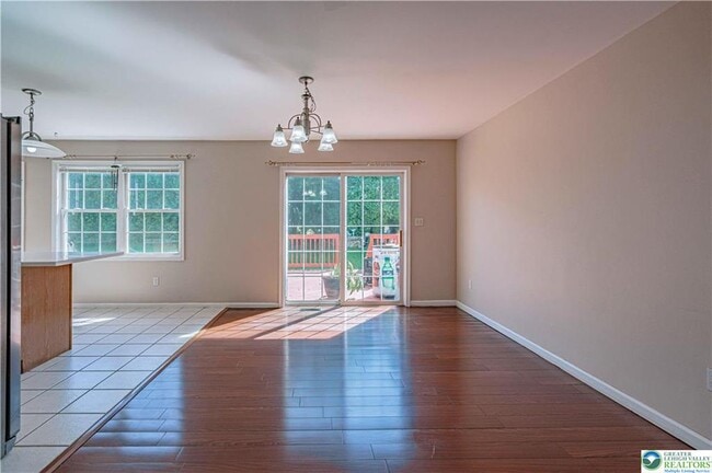 Building Photo - 1311 Mohr Cir