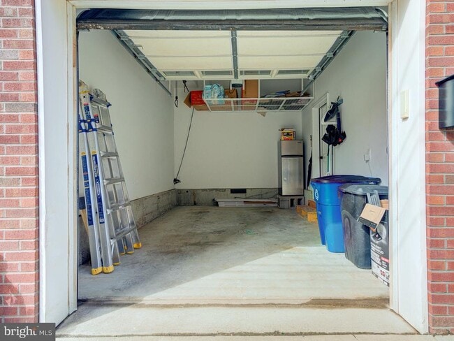 Building Photo - 1118 Dunton St