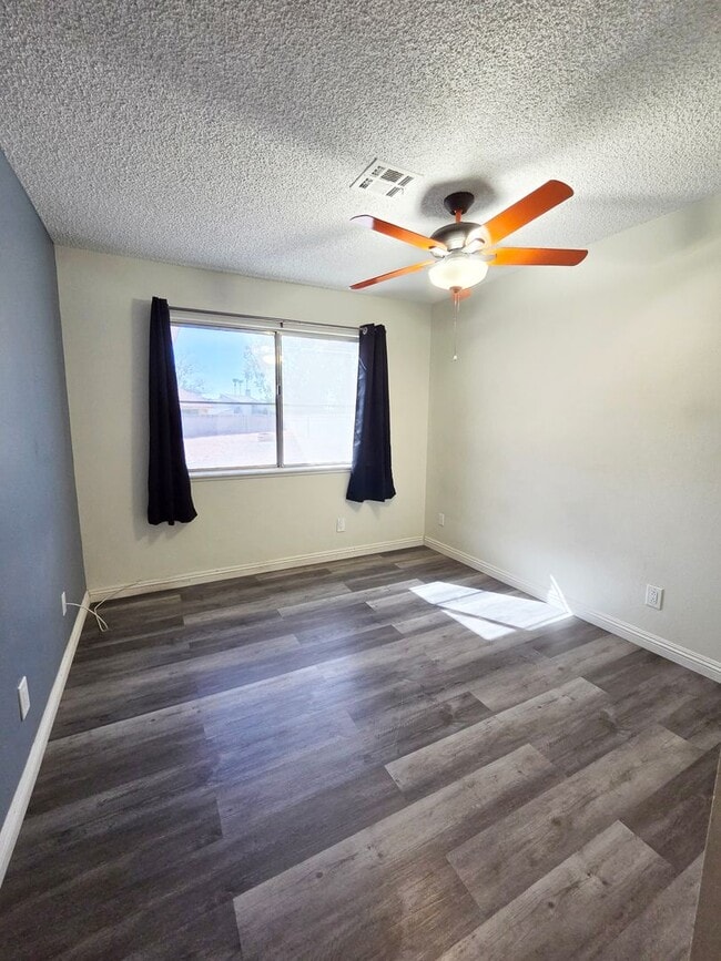 Building Photo - 4028 Zapotec Way
