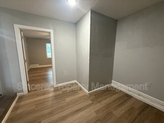 Building Photo - 5117 NW 47th St