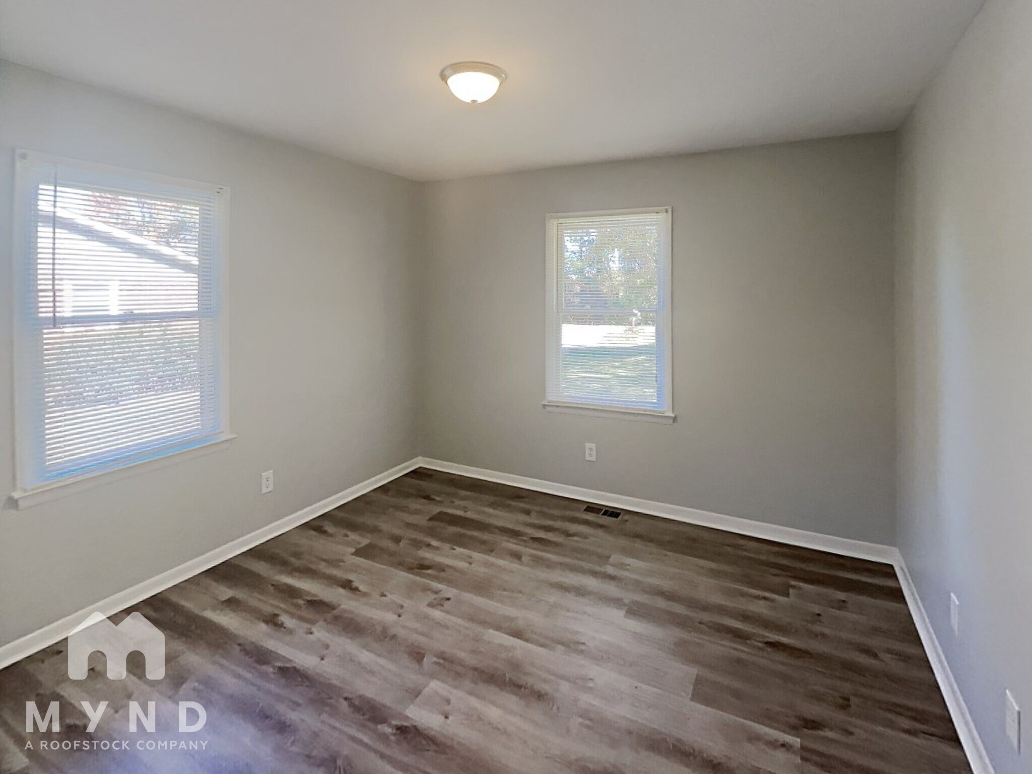 Building Photo - 5720 Raynor Rd