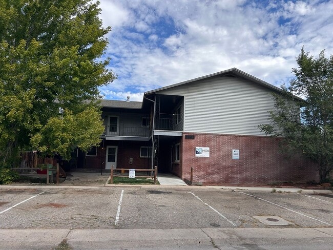Primary Photo - $0 DEPOSIT OPTION!!! OLDE TOWN ARVADA, 3 B...