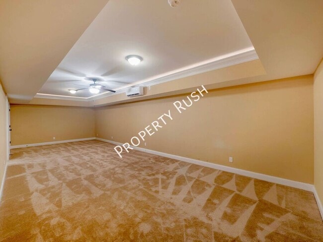Building Photo - 7986 Burgundy Cir