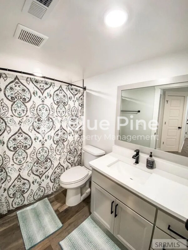 Building Photo - 6389 Maggie Dr
