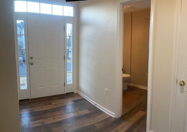 Building Photo - 35931 Clover Terrace