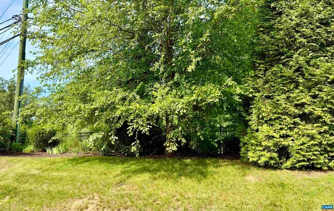 Building Photo - 1567 Sawgrass Ct