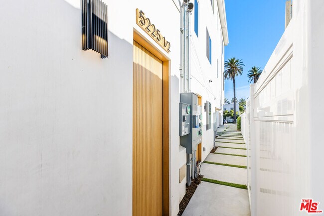 Building Photo - 5225 20th St