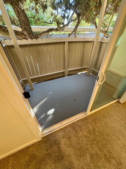 Enclosed Patio - 4260 Clayton Rd