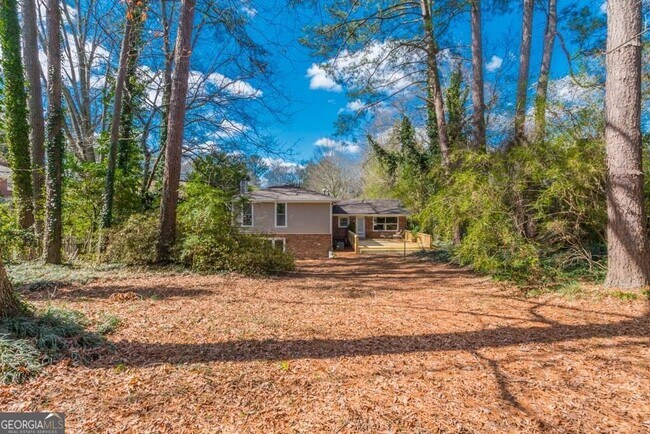 Building Photo - 629 Willivee Dr