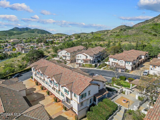 Building Photo - 88 Via Katrina