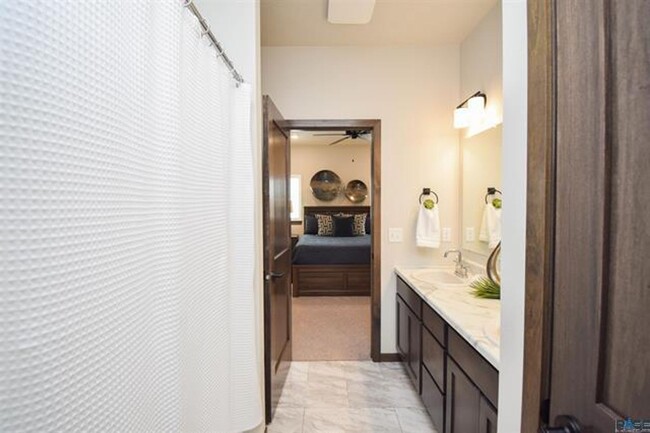 Building Photo - Bright & Spacious Ranch-Style Living – All...