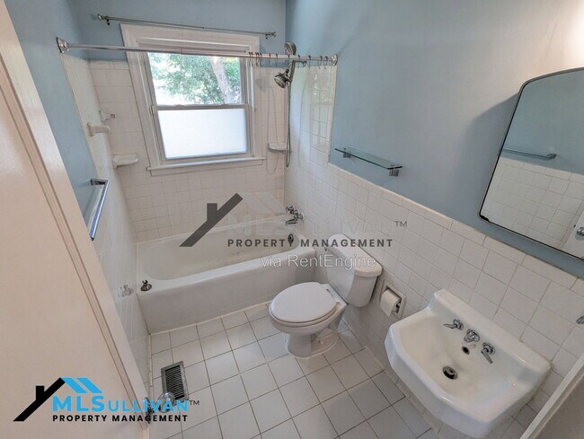 Building Photo - 2325 Glascock St