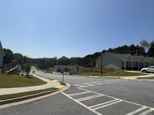 Building Photo - 602 Parkview Ct
