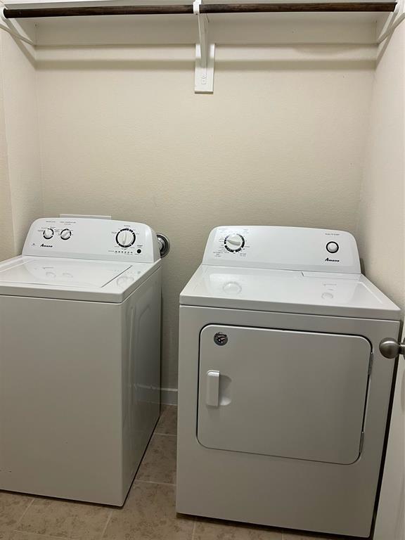 Building Photo - 17001 Borromeo Ave