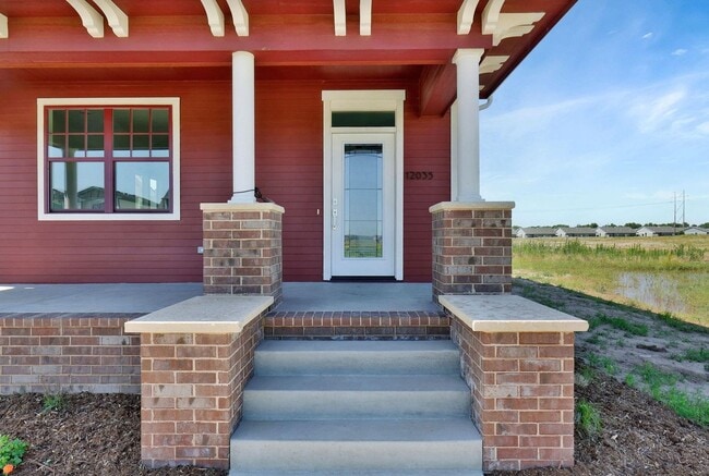 Building Photo - Spacious 3-Bed Home in Maize Schools – Roo...