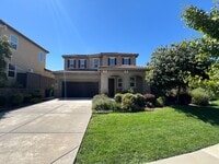 Building Photo - Updgraded Blackstone Community Three Bedro...