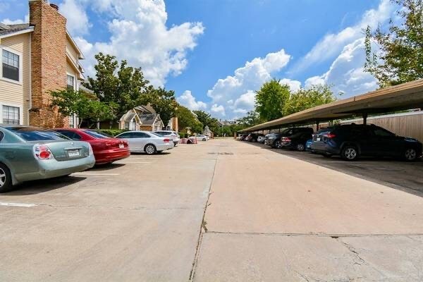 Building Photo - 2300 Old Spanish Trl