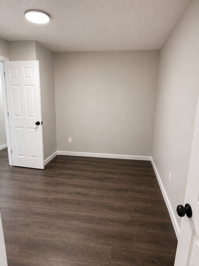 Building Photo - 507 St Robert Dr