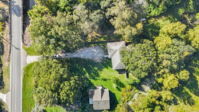 Building Photo - 23705 Walker South Rd