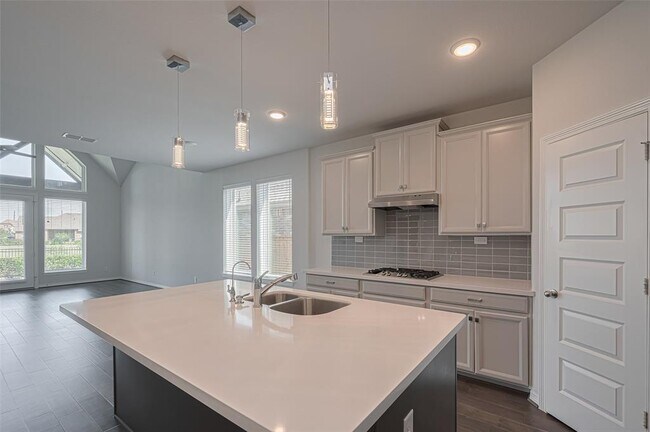 Building Photo - 1818 Smithers Landing Dr