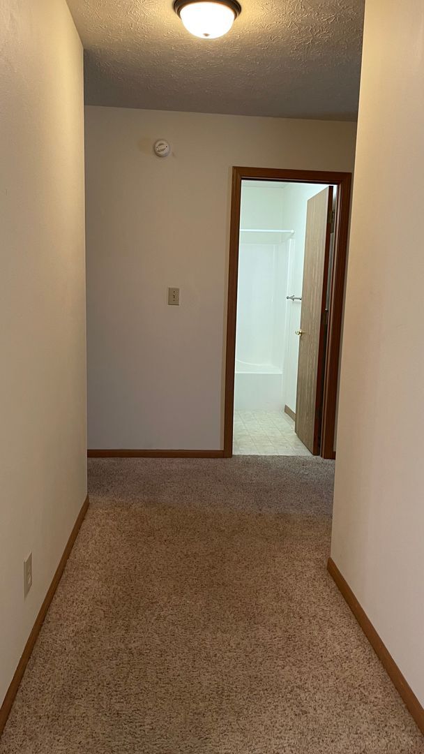 Building Photo - 205 S Furlong Dr