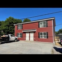 Building Photo - 821 Old Corbin Pike Rd