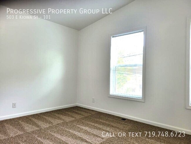 Building Photo - 503 E Kiowa St