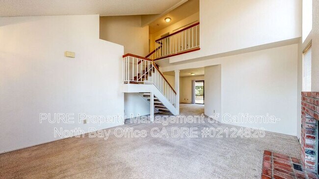 Building Photo - 7474 Mercedes Way