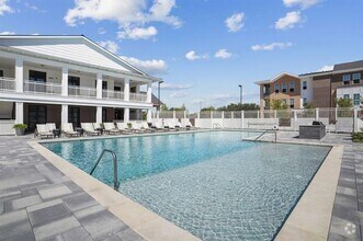 Building Photo - 4700 W Spring Creek Pkwy