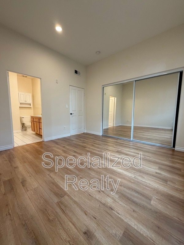 Building Photo - 5716 Whitsett Ave