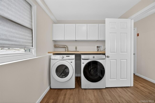 Building Photo - 4 Millard Cir