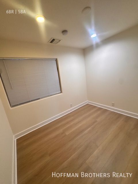 Building Photo - 317 S Hamel Rd