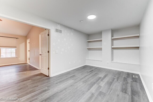 Building Photo - 41101 Maplewood Drive
