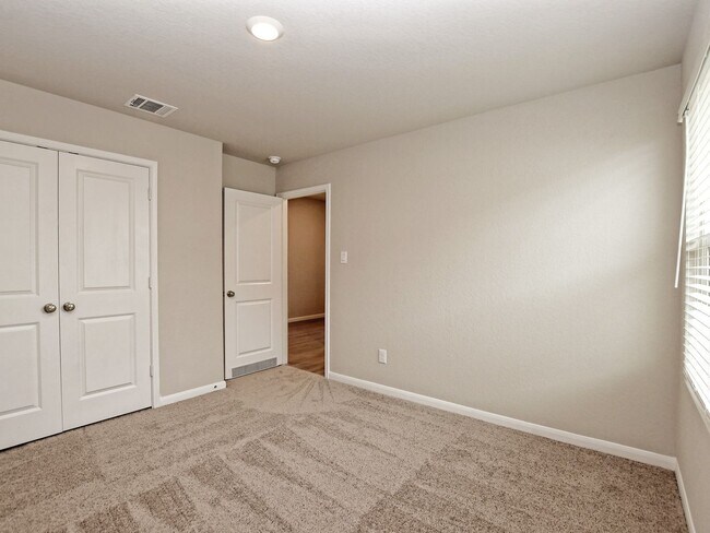 Building Photo - 2359 SF Home in JOHNSON RANCH - GATED Comm...