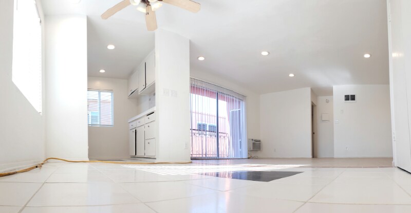 Building Photo - 8108 Langdon Ave