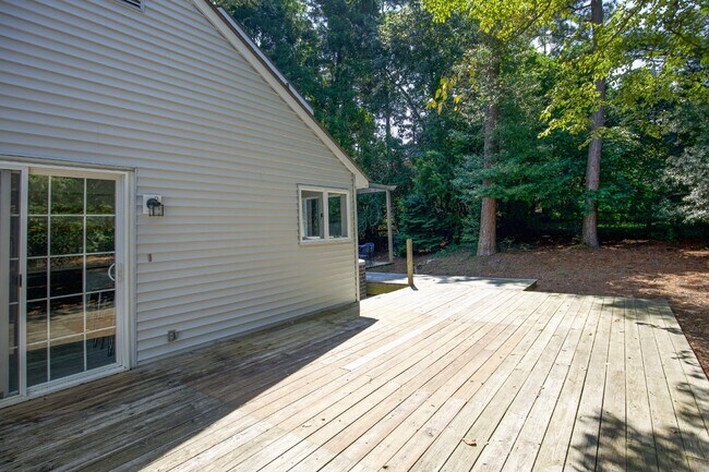 Building Photo - "3-Bedroom Home on Fox Hunt Lane in Southern Pines – Cozy Living Awaits!"
