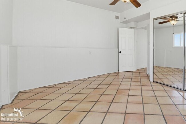 Building Photo - Enchanting 3Bdm 2Ba Home with Scenic Views in San Diego!