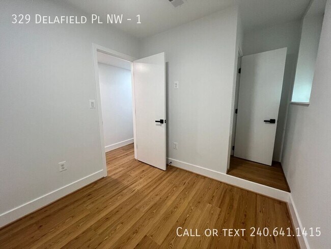 Building Photo - 329 Delafield Pl NW