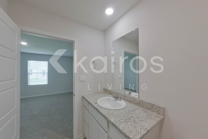 Building Photo - 14226 Ruffian Ave