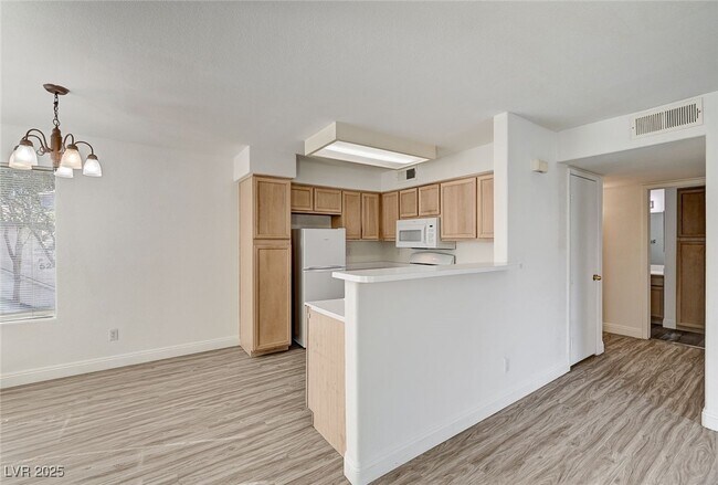 Building Photo - 3115 Casey Dr