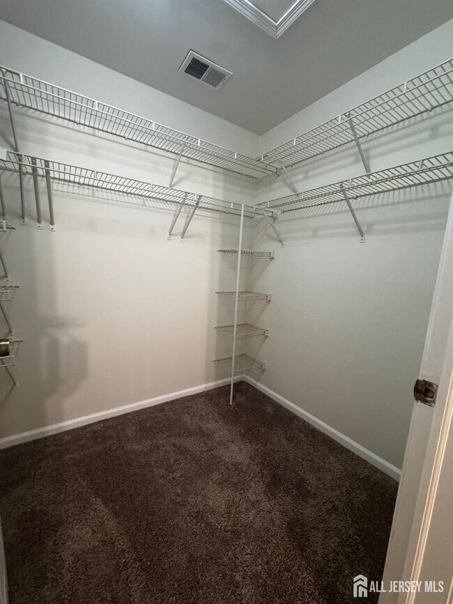 Building Photo - 1109 Stoneridge Cir