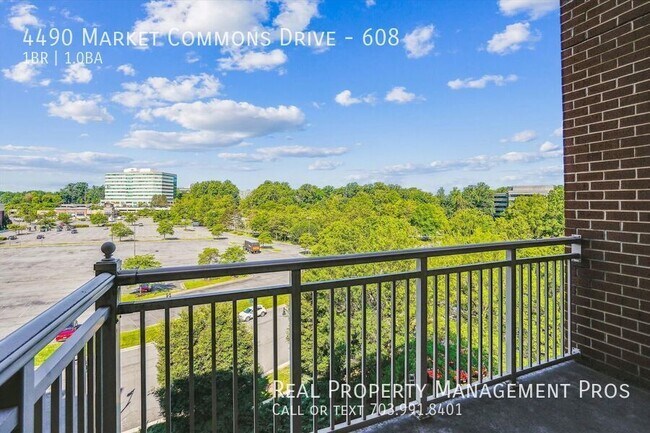 Building Photo - 4490 Market Commons Dr