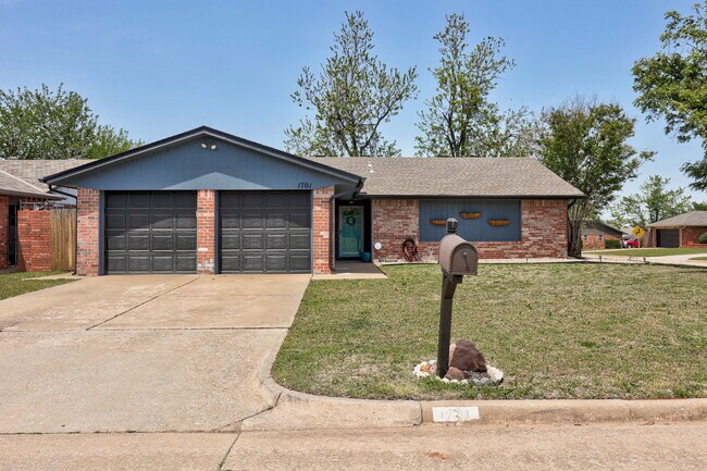 Primary Photo - 1701 Dublin Rd